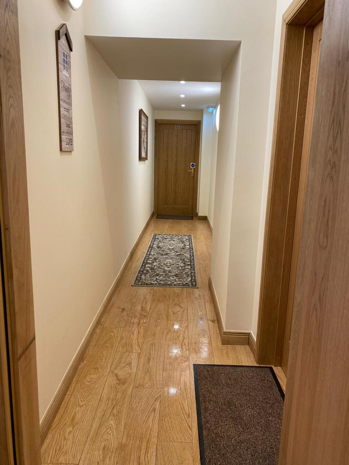 Waverley Inn Holiday Apartments Inverness Room photo